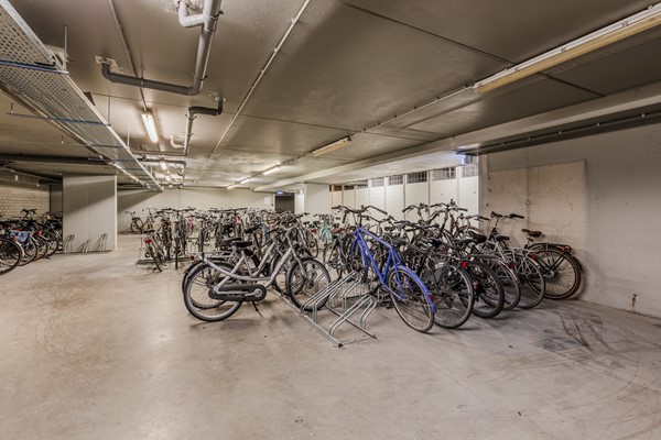 Foto - Te koop: Pastoor Petersstraat 176-62, 5612 LW Eindhoven